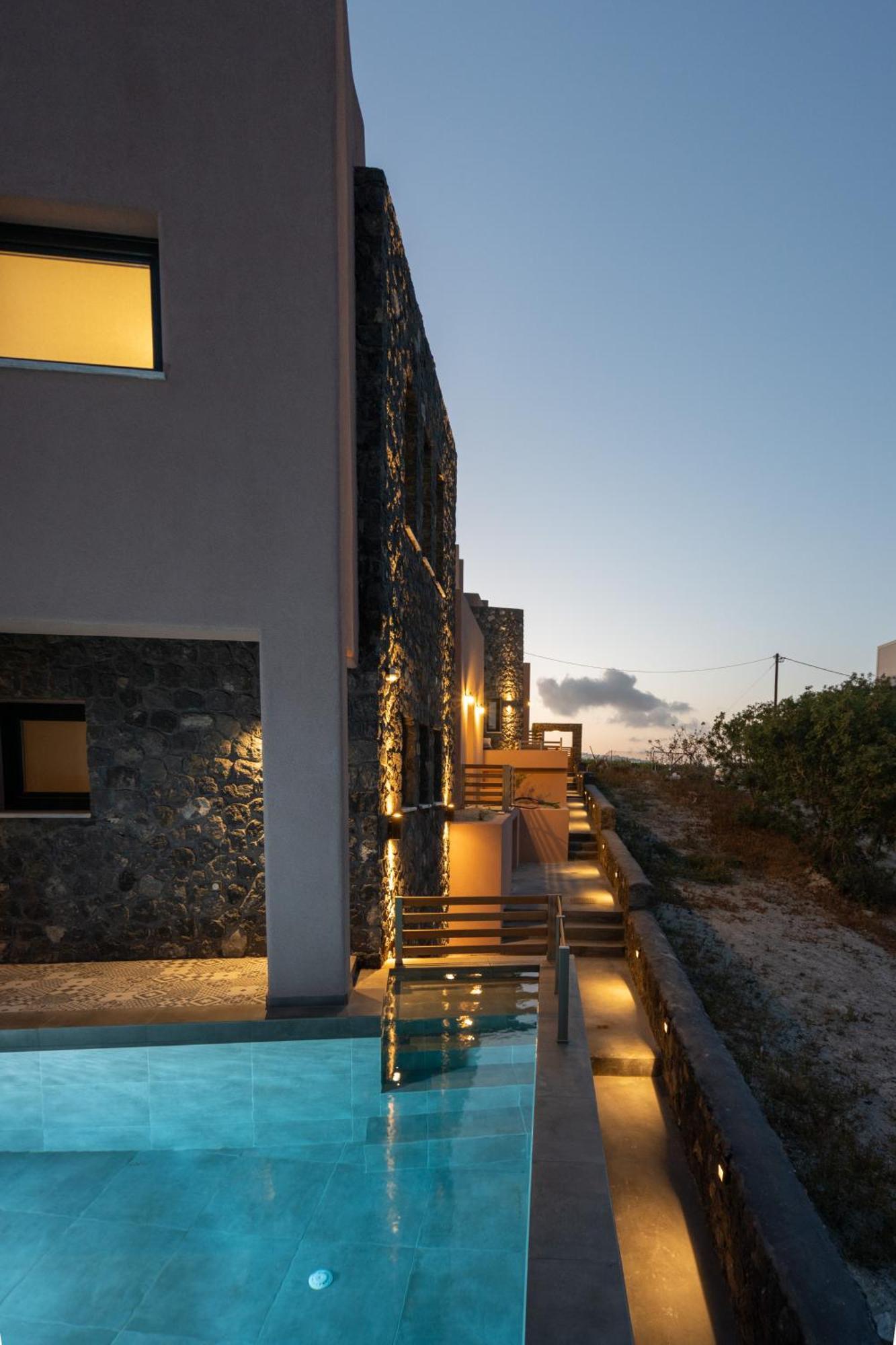 Golden Moments Luxury Stone Villas A Mesaria Bagian luar foto